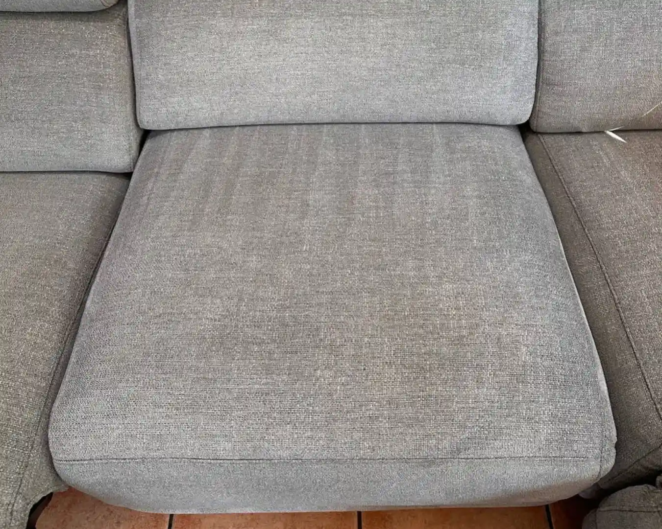 Después de la limpieza de otros elementos de tapicería de Lleida